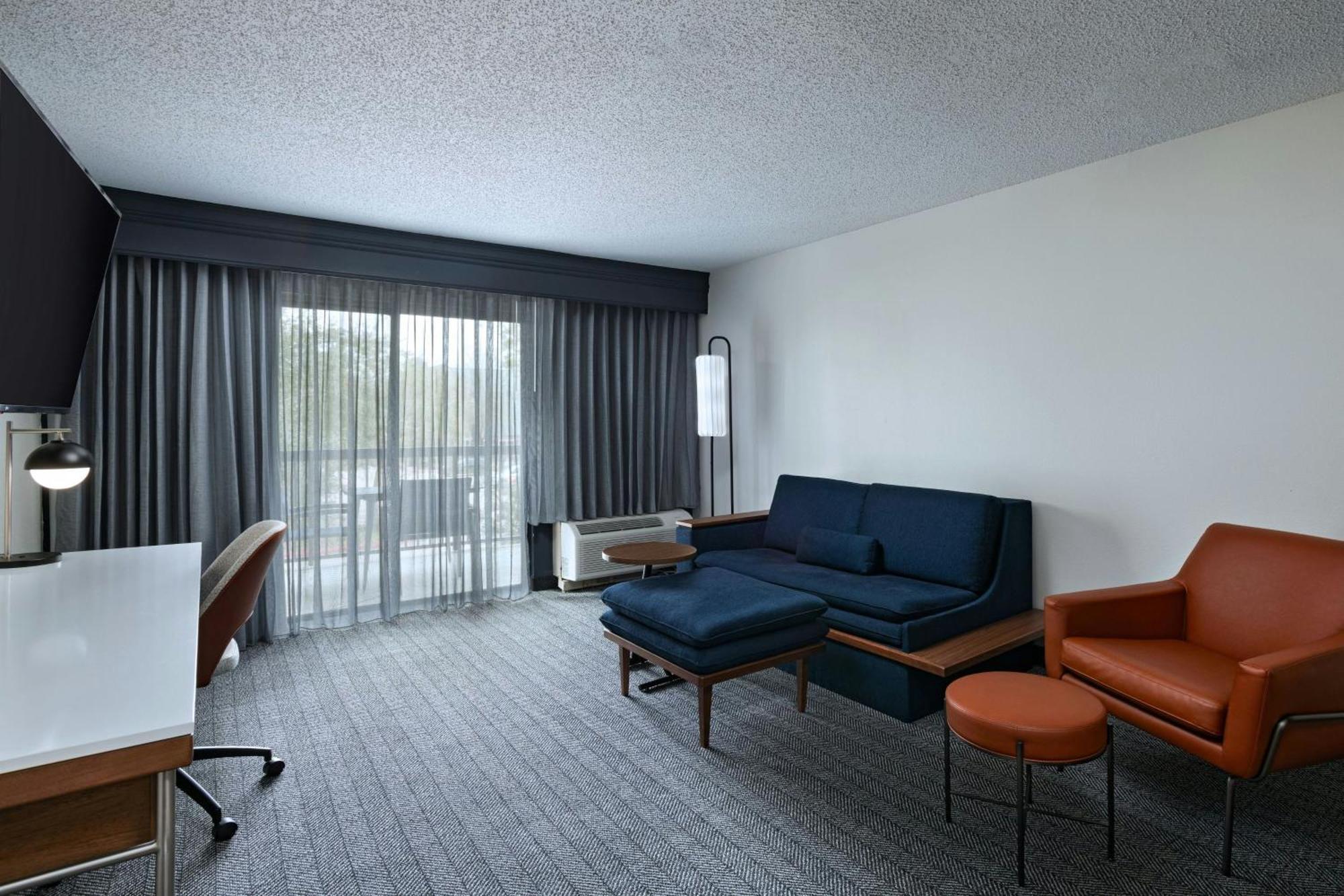 Courtyard Houston The Woodlands Hotel Exterior foto